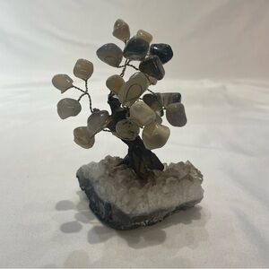 Agate Tree on Amethyst Chunk with small stone pebbles and metal branches crystal